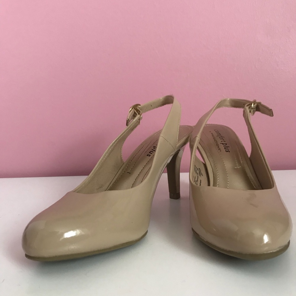Comfort Plus Tan Slingbacks Size 5